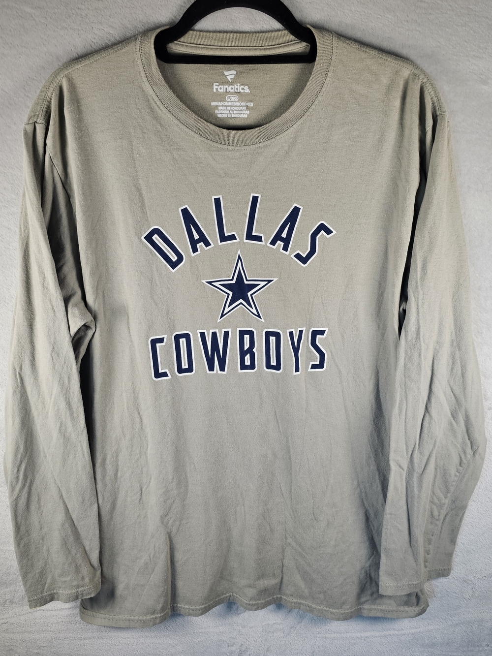 Fanatics Sz. Large Men's Long-Sleeve NFL Dallas Cowboys Football Graphic T-Shirt